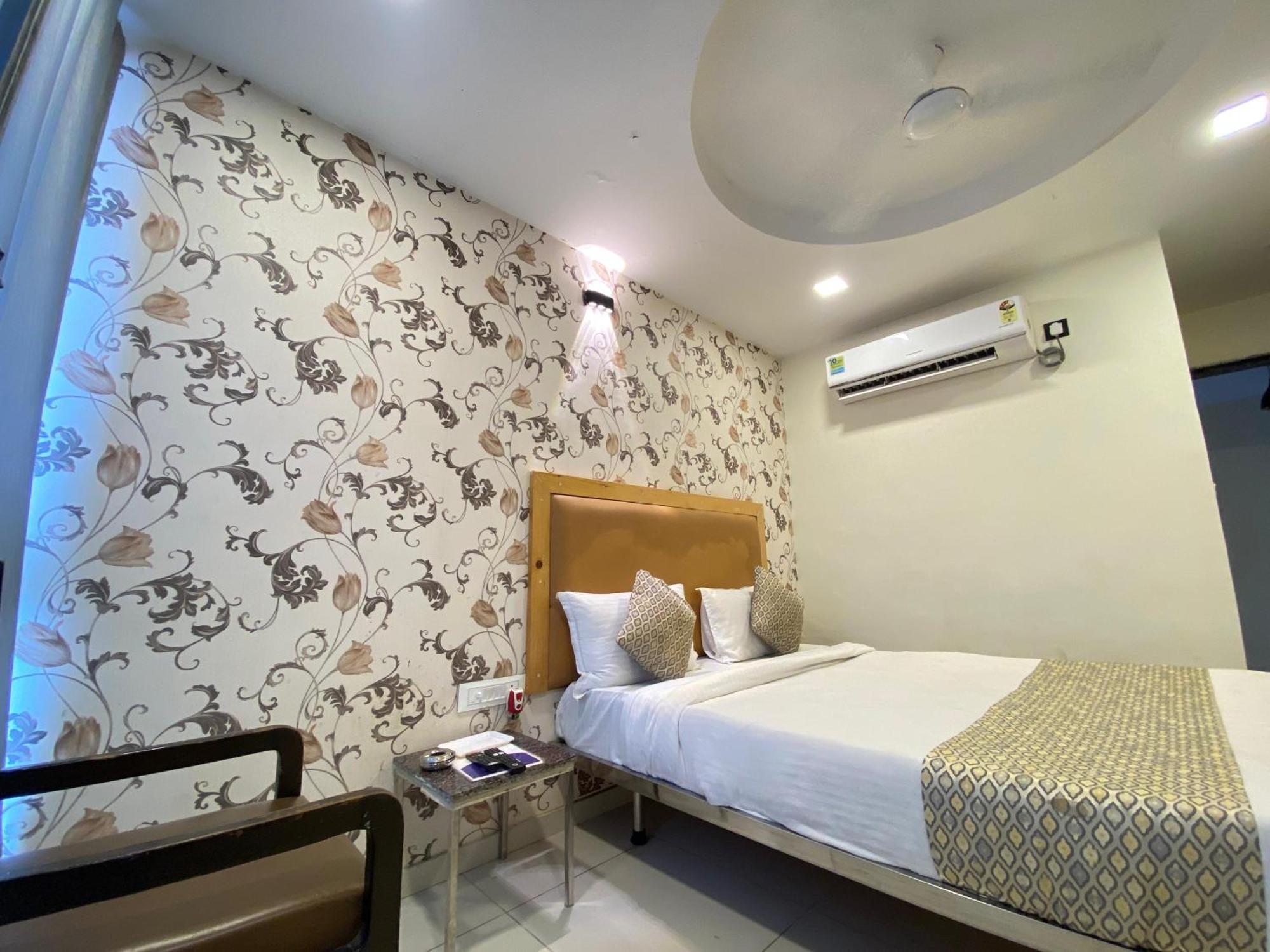 Hotel Alexa By Abc Ahmedabad Luaran gambar